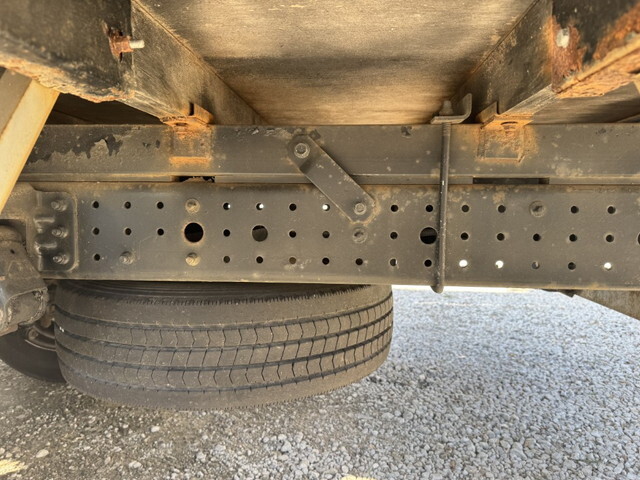 三菱ふそうキャンタークレーン4段小型（2t・3t）[写真27]