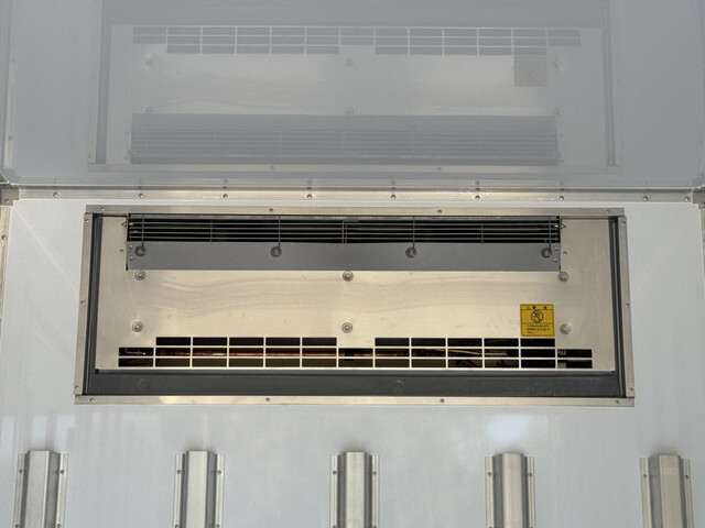 三菱ふそうキャンター冷凍車（冷蔵車）小型（2t・3t）[写真27]