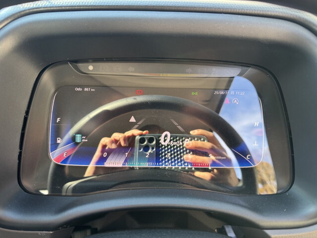 三菱ふそうキャンター冷凍車（冷蔵車）小型（2t・3t）[写真09]