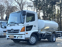 日野レンジャー散水車中型（4t）[写真01]