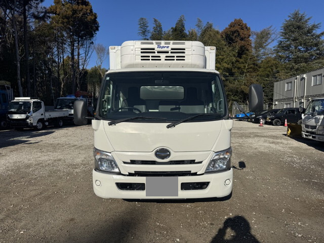 日野デュトロ冷凍車（冷蔵車）小型（2t・3t）[写真11]