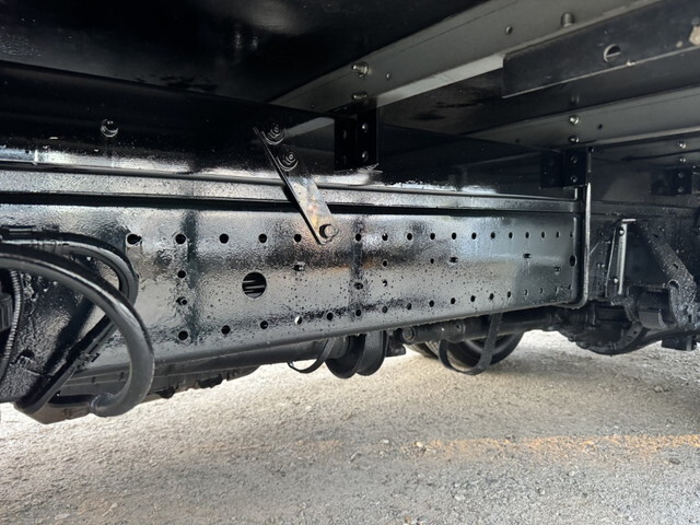 日野デュトロ冷凍車（冷蔵車）小型（2t・3t）[写真18]