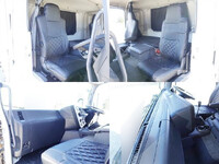 いすゞギガアルミウイング大型（10t）[写真24]