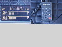 いすゞギガアルミウイング大型（10t）[写真27]