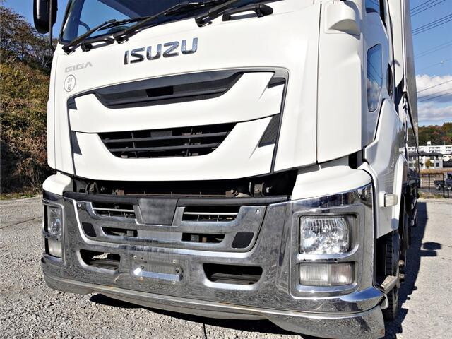 いすゞギガアルミウイング大型（10t）[写真04]