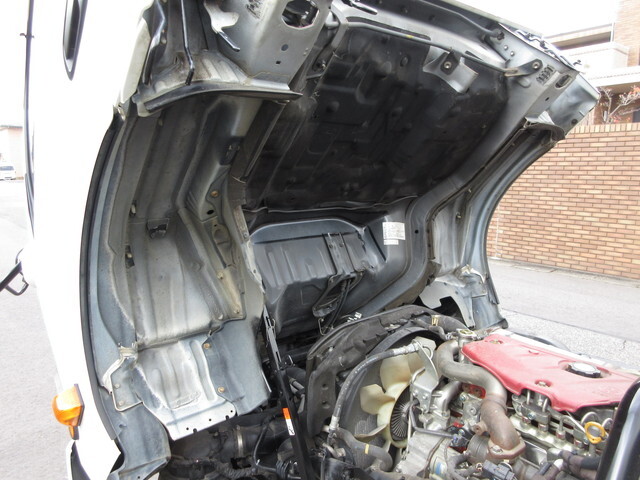 日野デュトロアルミバン小型（2t・3t）[写真32]