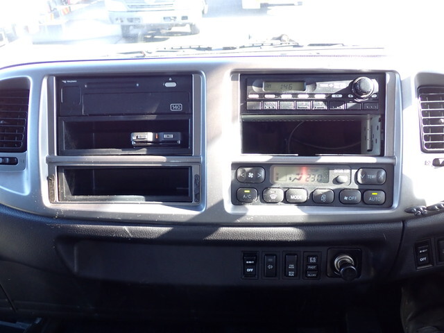 日野レンジャーアルミウイング増トン（6t・8t）[写真34]