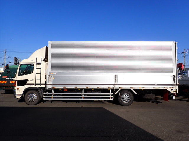 日野レンジャーアルミウイング増トン（6t・8t）[写真07]