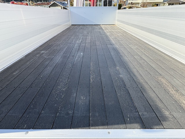 三菱ふそうファイタークレーン4段増トン（6t・8t）[写真12]