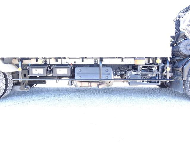 いすゞフォワード冷凍車（冷蔵車）中型（4t）[写真19]