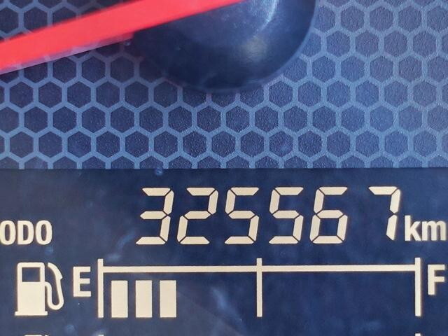 いすゞフォワード冷凍車（冷蔵車）中型（4t）[写真25]