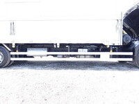 いすゞフォワードアルミウイング中型（4t）[写真20]