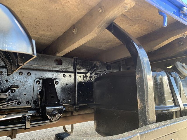 マツダタイタンダブルキャブ（Wキャブ）小型（2t・3t）[写真23]