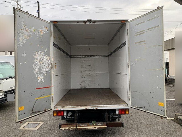 いすゞエルフアルミバン小型（2t・3t）[写真07]