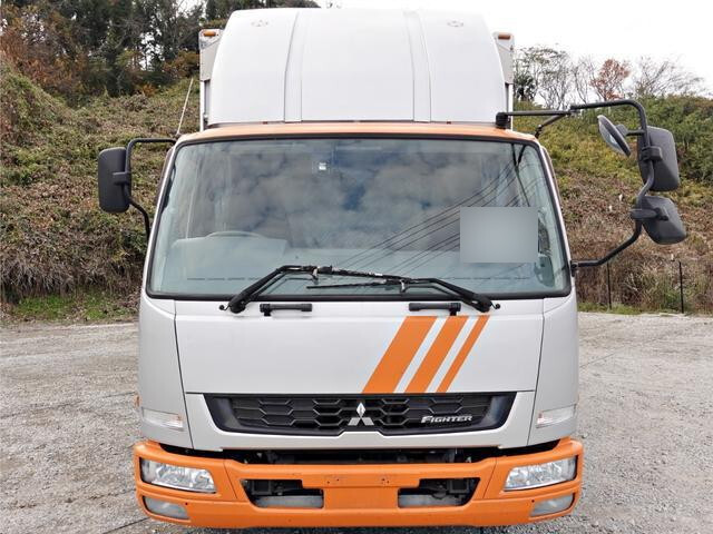 三菱ふそうファイターアルミウイング中型（4t）[写真03]