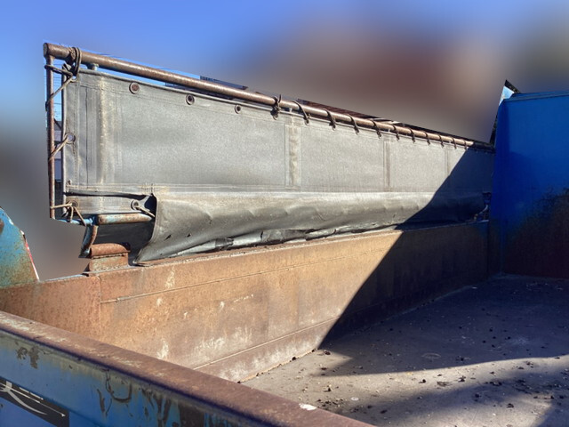 いすゞエルフダンプ小型（2t・3t）[写真10]