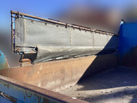 いすゞエルフダンプ小型（2t・3t）[写真11]