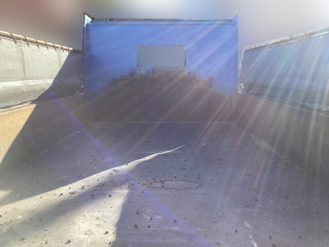 いすゞエルフダンプ小型（2t・3t）[写真09]