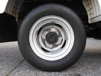 日産バネット平ボディ小型（2t・3t）[写真23]