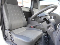 日産バネット平ボディ小型（2t・3t）[写真26]