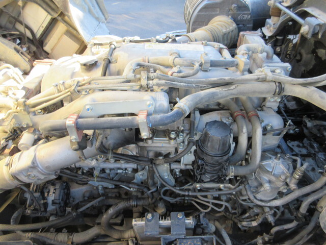 いすゞギガダンプ大型（10t）[写真24]