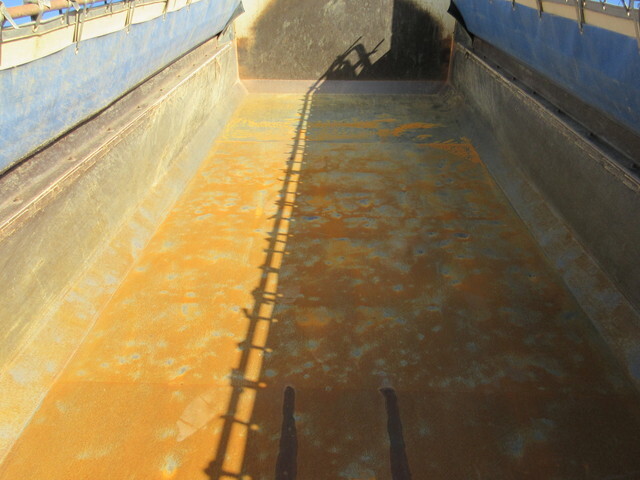 いすゞギガダンプ大型（10t）[写真27]