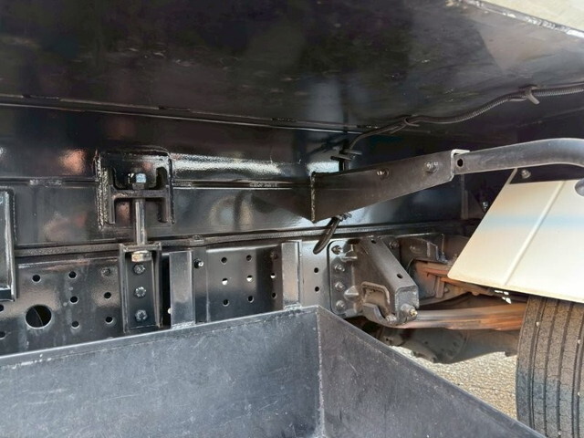 三菱ふそうキャンターパッカー車（塵芥車）小型（2t・3t）[写真19]