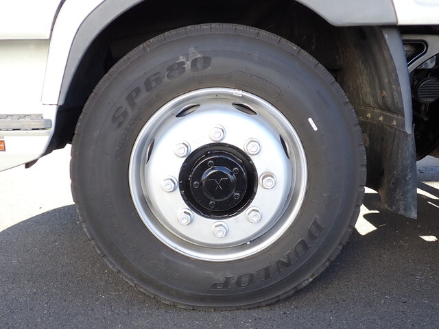 三菱ふそうファイタークレーン5段増トン（6t・8t）[写真24]