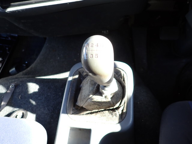 三菱ふそうファイタークレーン5段増トン（6t・8t）[写真27]