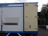 いすゞエルフ冷凍車（冷蔵車）小型（2t・3t）[写真11]