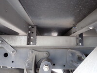 いすゞエルフ冷凍車（冷蔵車）小型（2t・3t）[写真25]