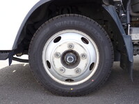 いすゞエルフ冷凍車（冷蔵車）小型（2t・3t）[写真29]