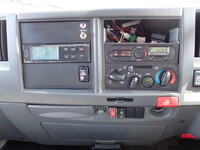 いすゞエルフ冷凍車（冷蔵車）小型（2t・3t）[写真34]