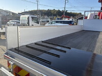 三菱ふそうファイターセルフクレーン4段増トン（6t・8t）[写真11]