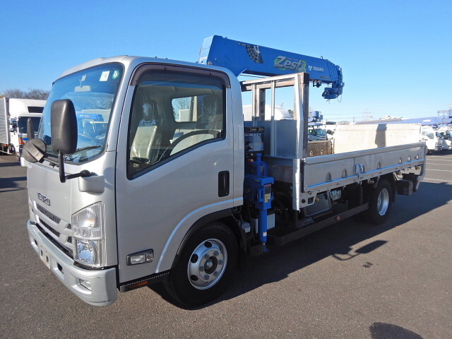 いすゞエルフクレーン5段小型（2t・3t）[写真01]