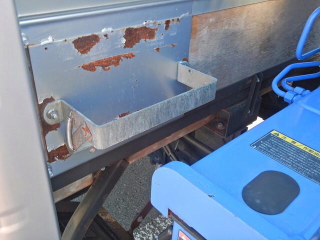 いすゞエルフクレーン5段小型（2t・3t）[写真31]