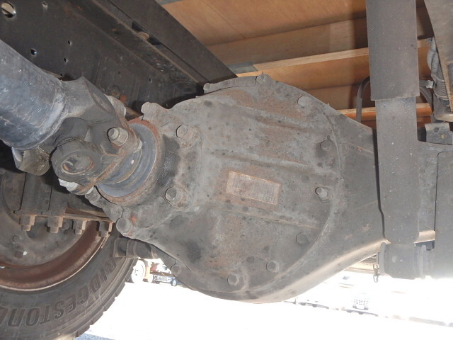 いすゞエルフクレーン5段小型（2t・3t）[写真09]