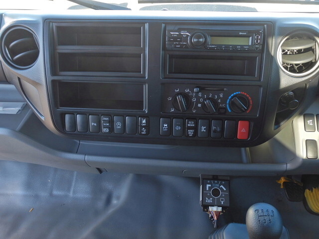 日野デュトロクレーン4段小型（2t・3t）[写真22]