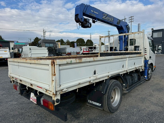 日野デュトロクレーン3段小型（2t・3t）[写真02]