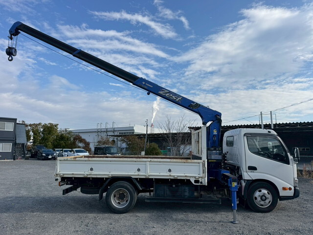 日野デュトロクレーン3段小型（2t・3t）[写真06]