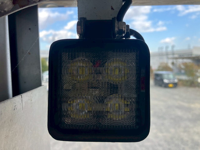 日野デュトロアルミバン小型（2t・3t）[写真16]