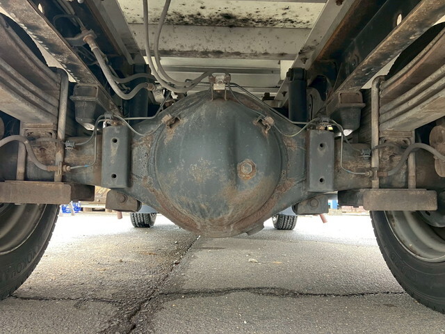 日野デュトロアルミバン小型（2t・3t）[写真26]