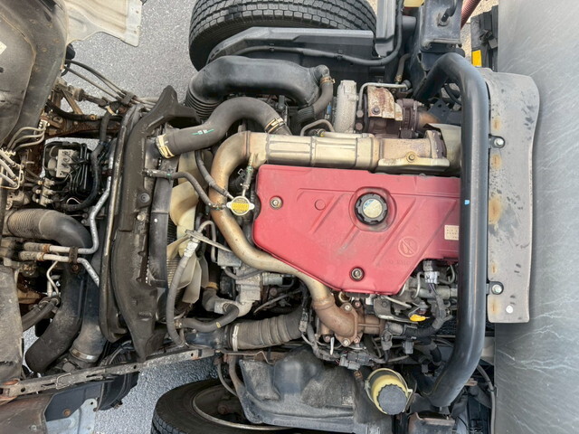 日野デュトロアルミバン小型（2t・3t）[写真27]