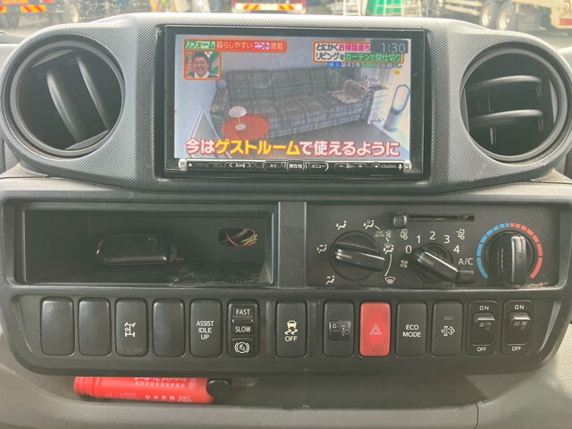 日野デュトロアルミバン小型（2t・3t）[写真37]