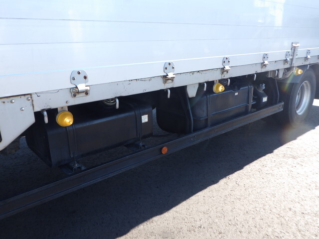 日野レンジャーアルミブロック中型（4t）[写真18]