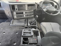 日野プロフィアトレーラーヘッド（トラクターヘッド）大型（10t）[写真14]