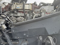 日野プロフィアトレーラーヘッド（トラクターヘッド）大型（10t）[写真18]