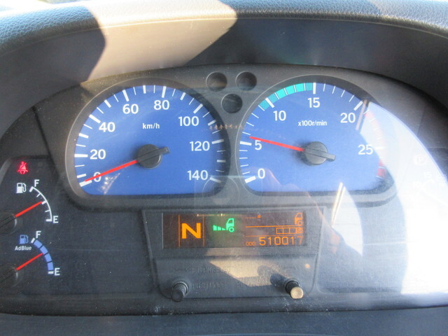 UDトラックスクオンアルミウイング大型（10t）[写真17]