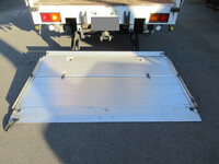 UDトラックスクオンアルミウイング大型（10t）[写真28]