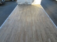 UDトラックスクオンアルミウイング大型（10t）[写真30]